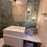 Almyrolithos Apartament *