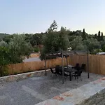 Apartament Almyrolithos
