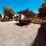 Almyrolithos דירה גיתיו