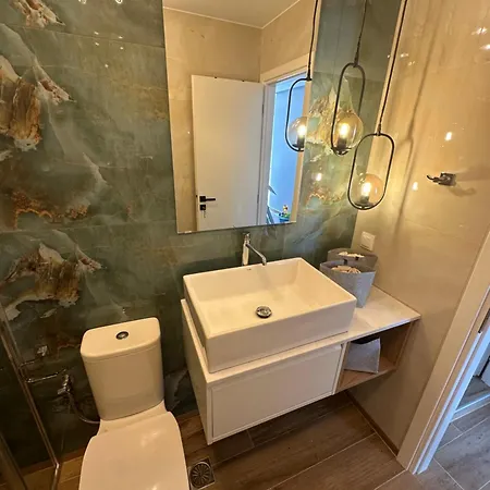 Apartamento Almyrolithos *