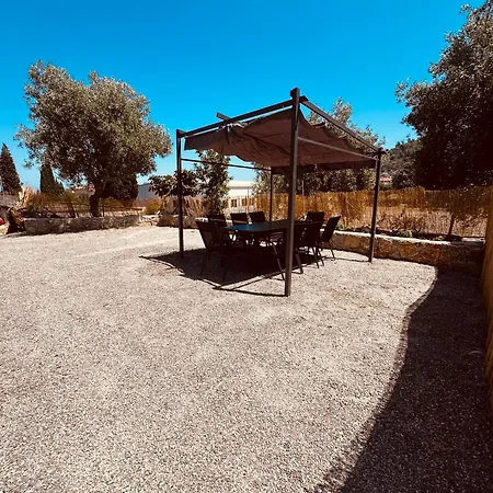 Almyrolithos Apartamento Githio