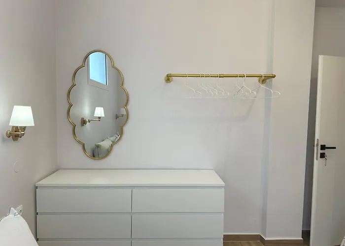 Almyrolithos アパート ギシオ